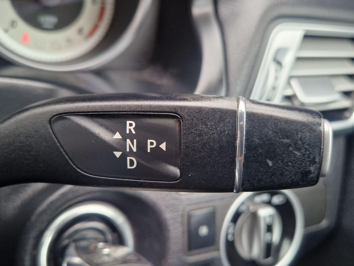 Used Mercedes-Benz E Class 2015 for sale - 77683812: Photo 43