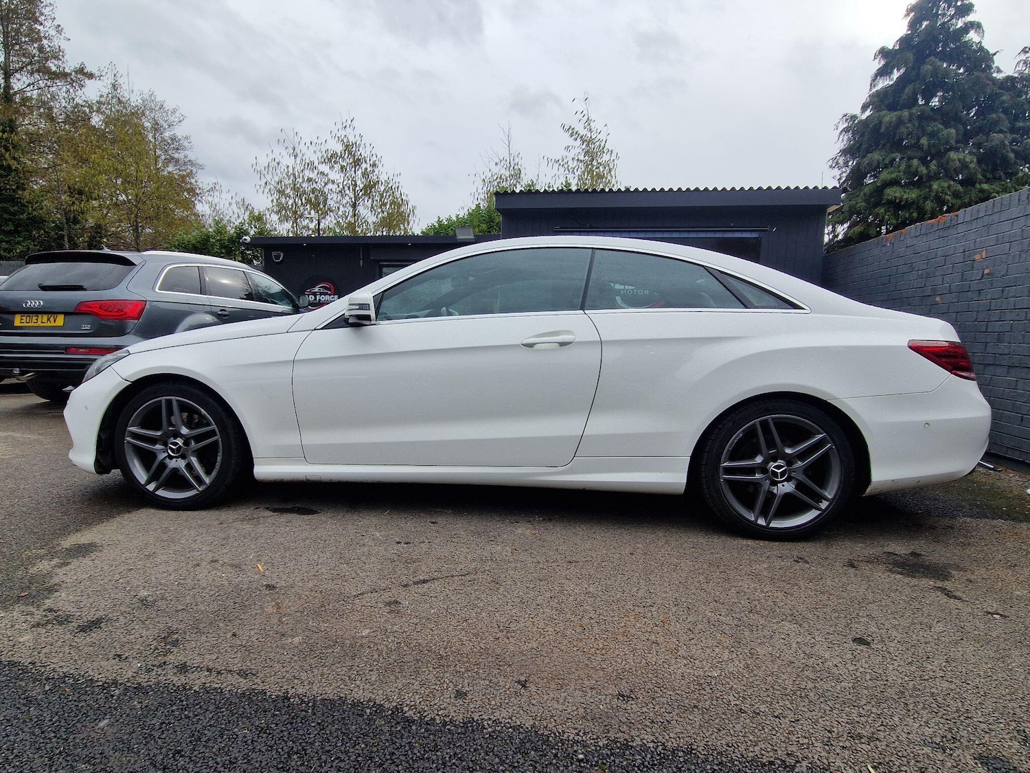 Used Mercedes-Benz E Class 2015 for sale - 77683812: Photo 6