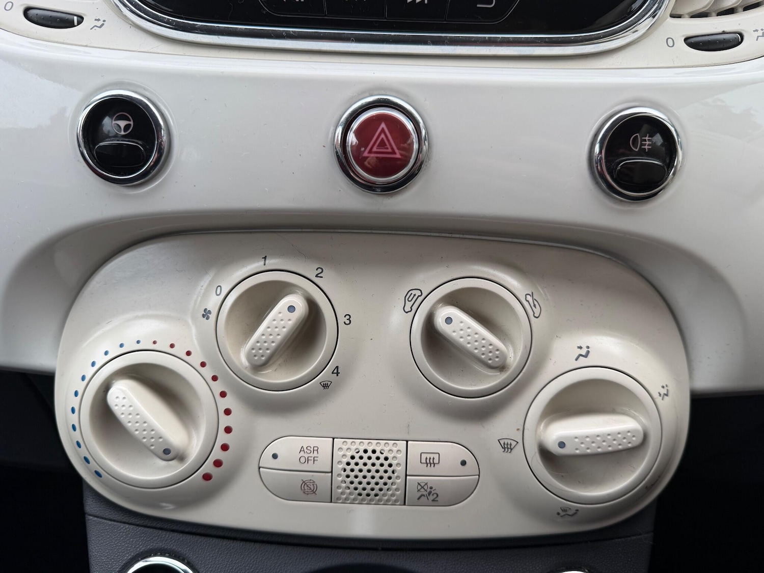 Used Fiat 500 2016 for sale - 77266647: Photo 41