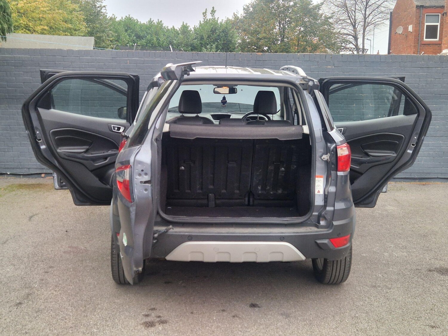 Used Ford Ecosport 2017 for sale - 76780883: Photo 19