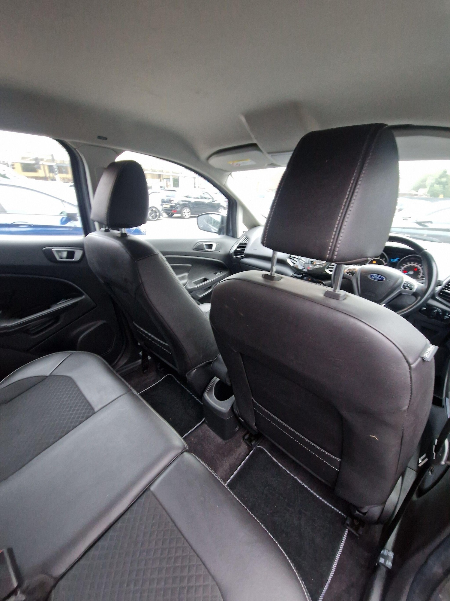 Used Ford Ecosport 2017 for sale - 76780883: Photo 32