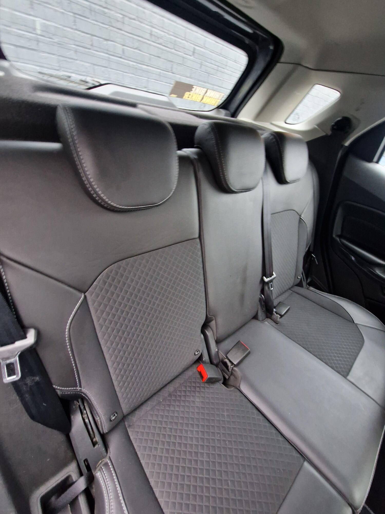 Used Ford Ecosport 2017 for sale - 76780883: Photo 33