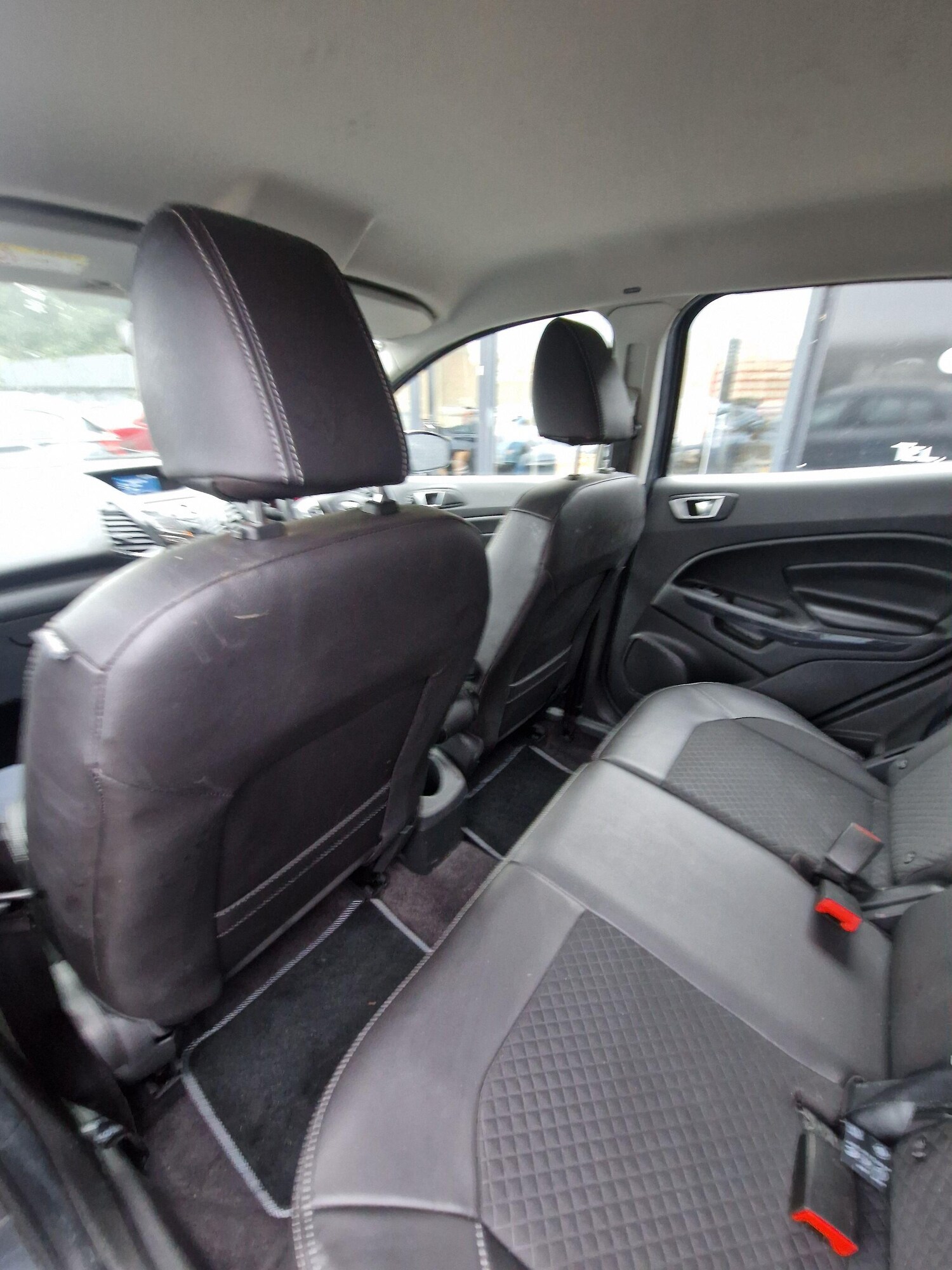 Used Ford Ecosport 2017 for sale - 76780883: Photo 39