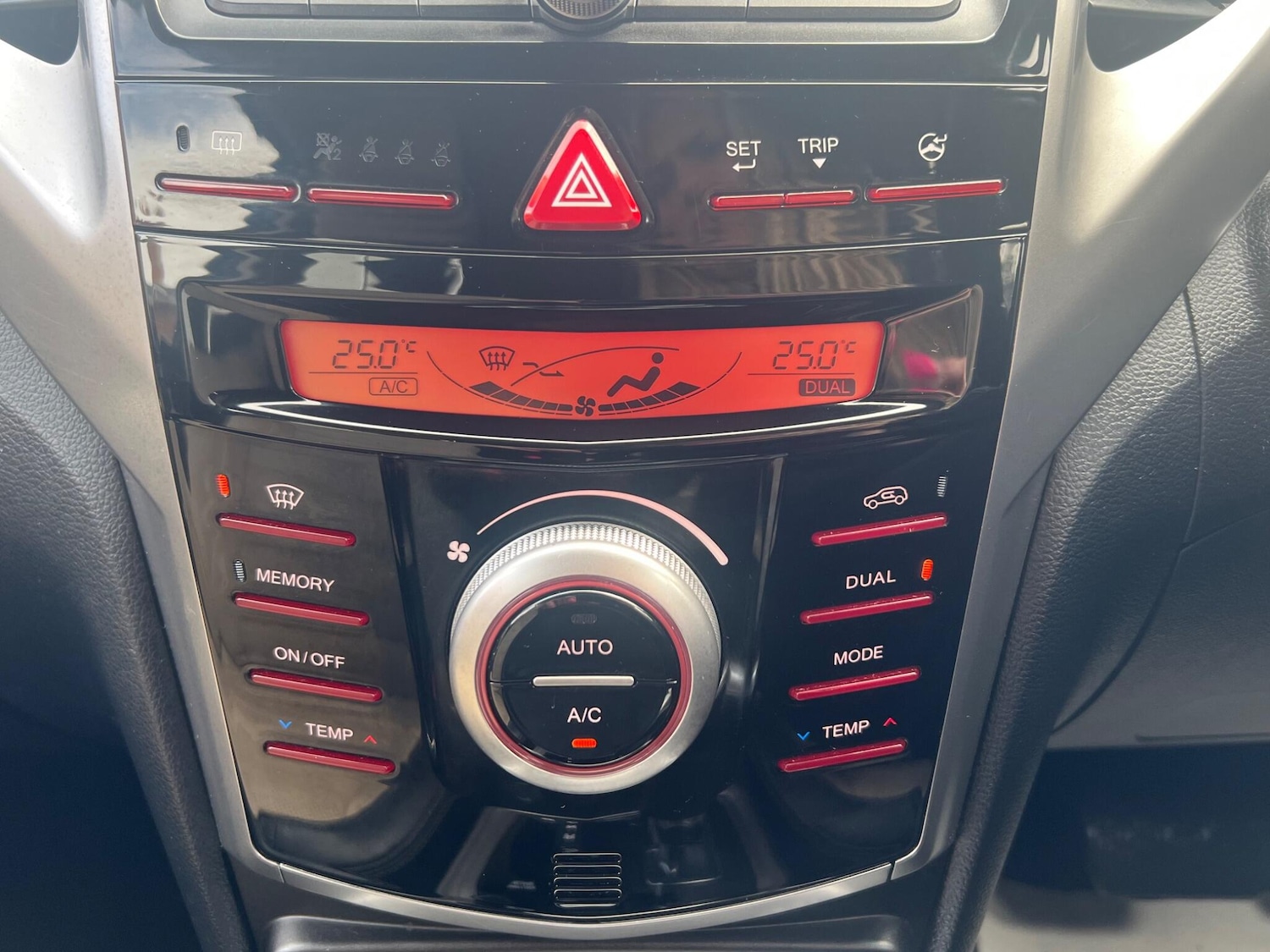 Used Ssangyong Tivoli for sale - 78072448: Photo 47