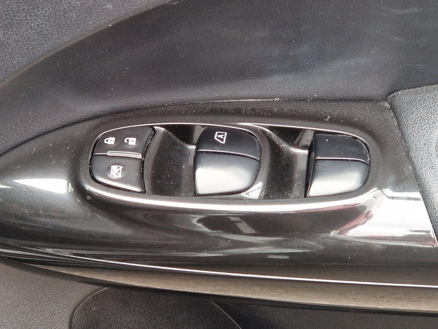 Used Nissan Juke 2016 for sale - 77882052: Photo 32