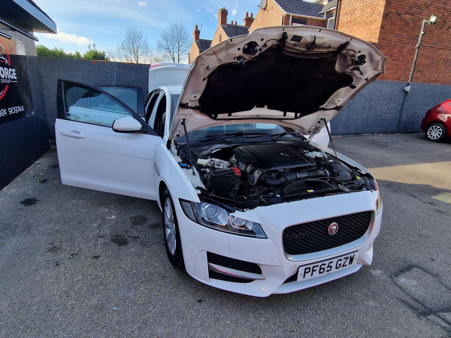 Used Jaguar XF 2016 for sale - 77670985: Photo 12