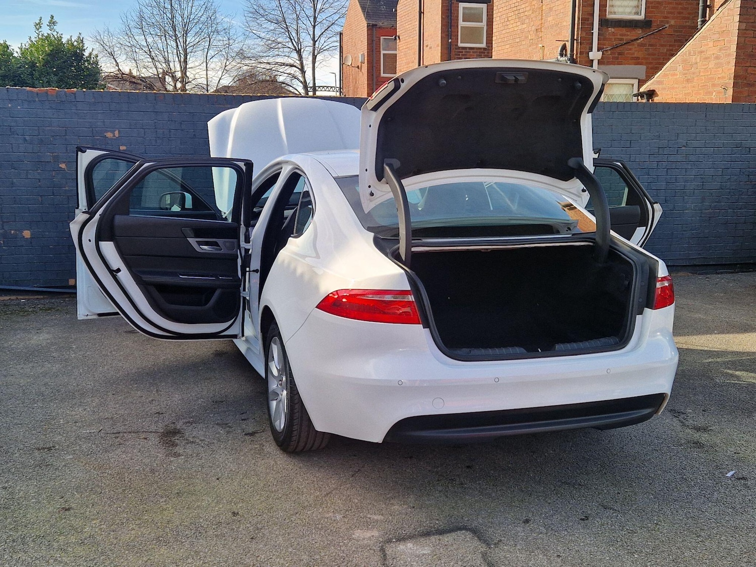 Used Jaguar XF 2016 for sale - 77670985: Photo 19