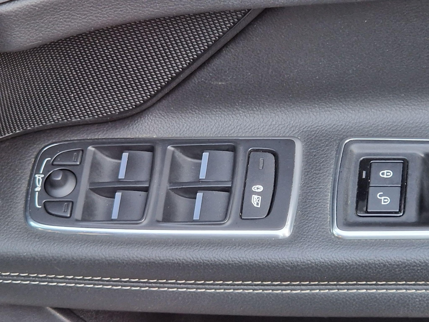 Used Jaguar XF 2016 for sale - 77670985: Photo 31