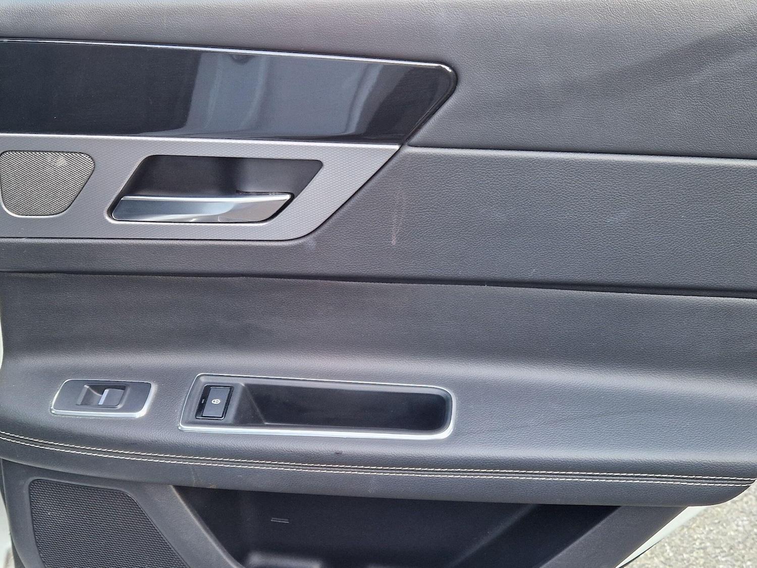 Used Jaguar XF 2016 for sale - 77670985: Photo 34