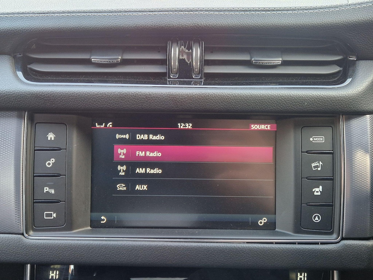 Used Jaguar XF 2016 for sale - 77670985: Photo 50