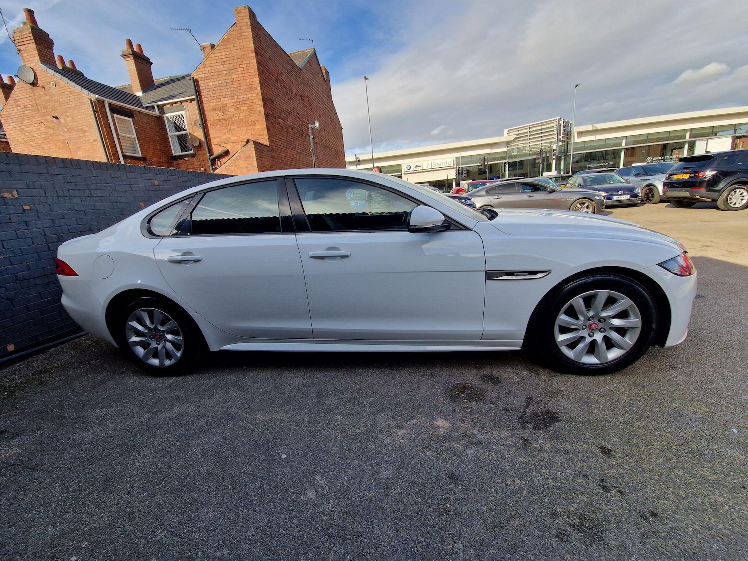 Used Jaguar XF 2016 for sale - 77670985: Photo 7