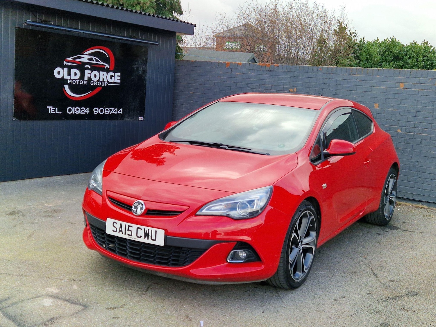 Used Vauxhall Astra GTC 2015 for sale - 77658783: Photo 1