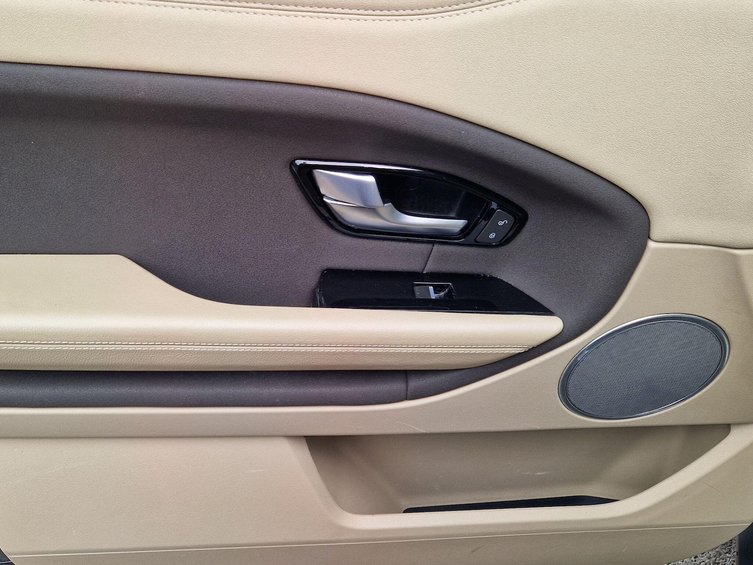 Used Land Rover Range Rover Evoque 2017 for sale - 77854066: Photo 39