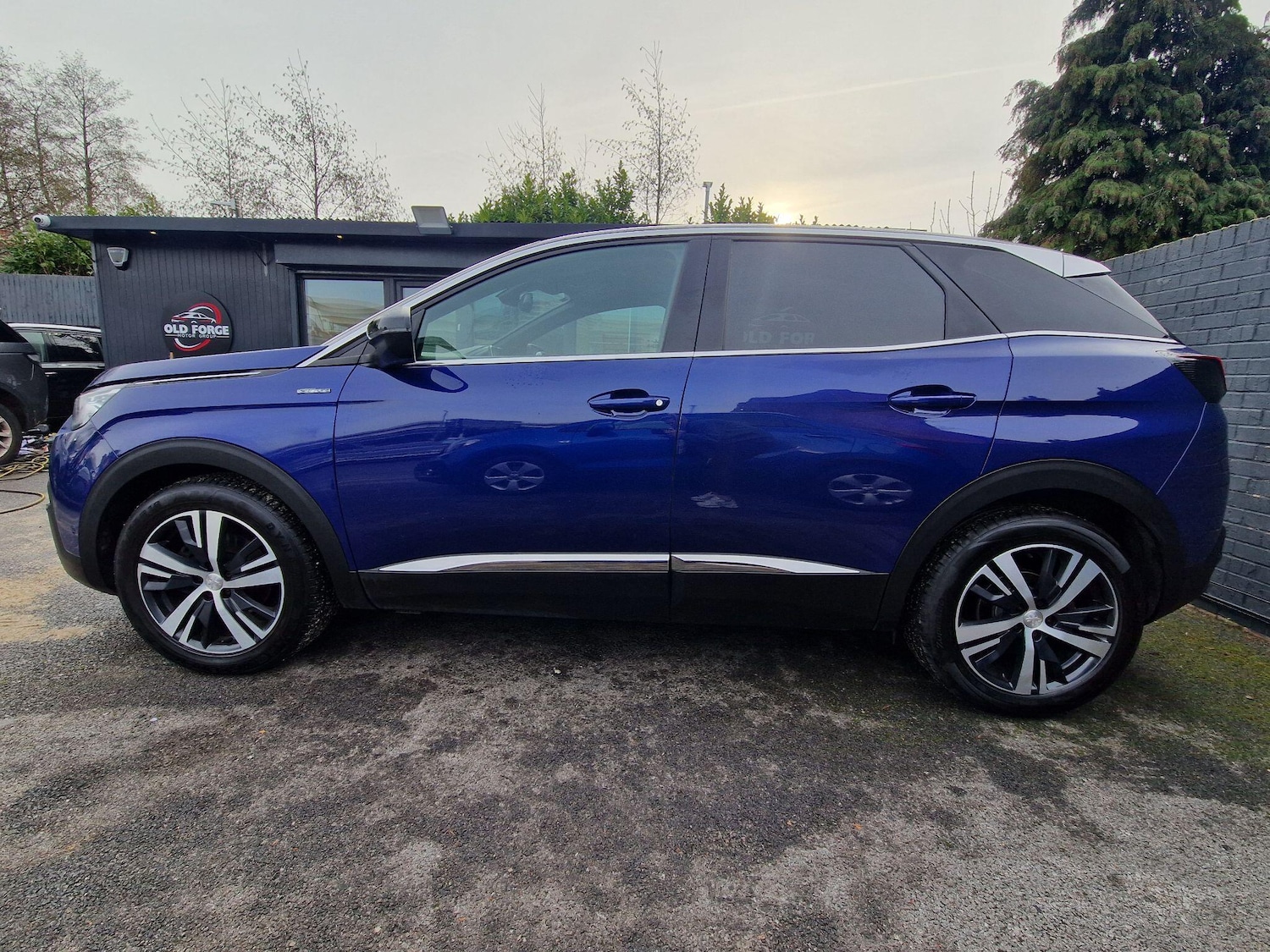 Used Peugeot 3008 2017 for sale - 77155721: Photo 6