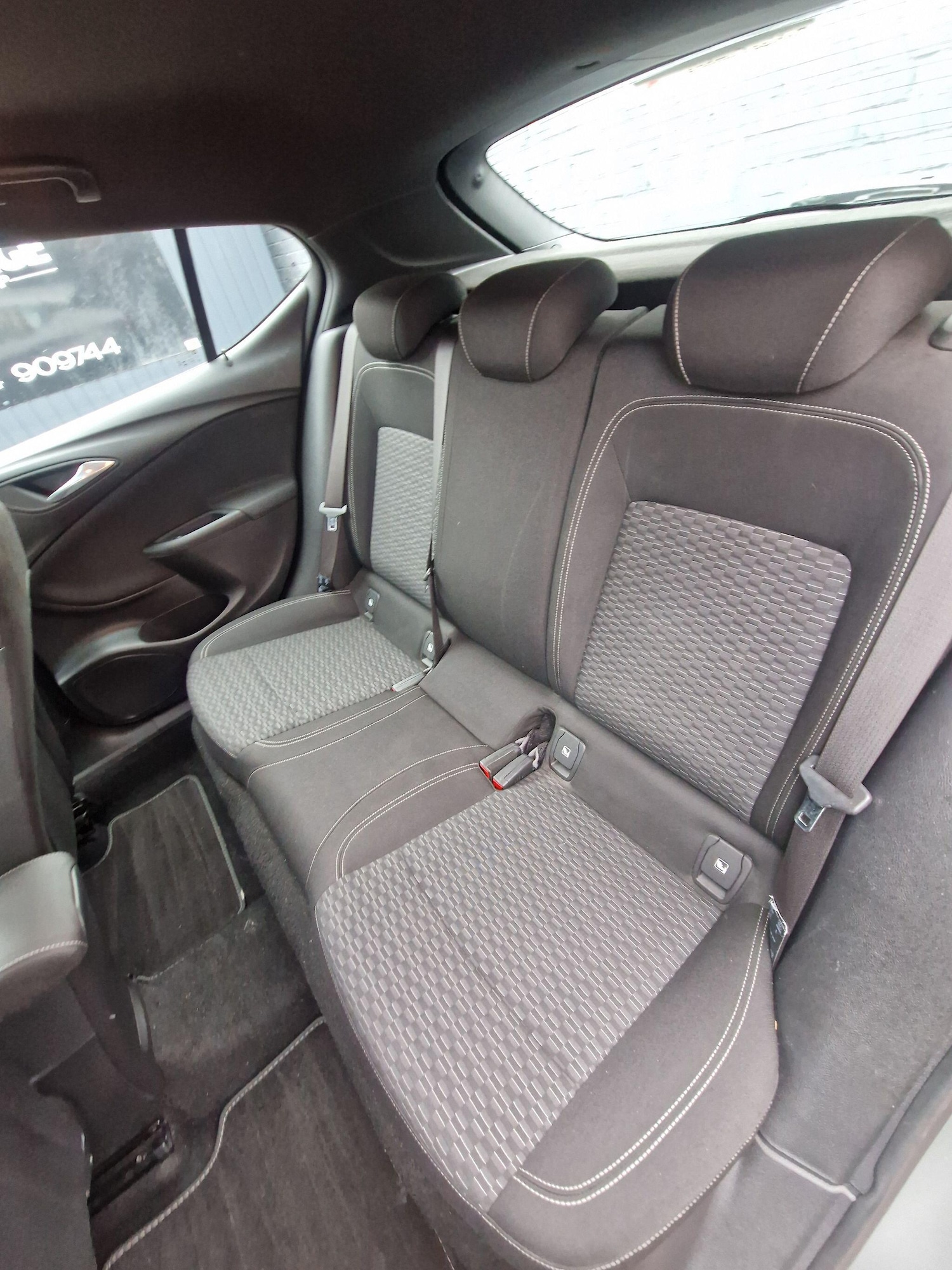 Used Vauxhall Astra 2017 for sale - 78204339: Photo 39