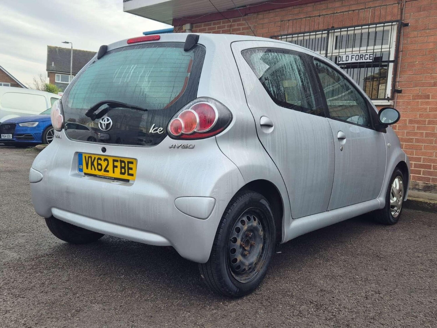 Used Toyota AYGO 2012 for sale - 76781035: Photo 24