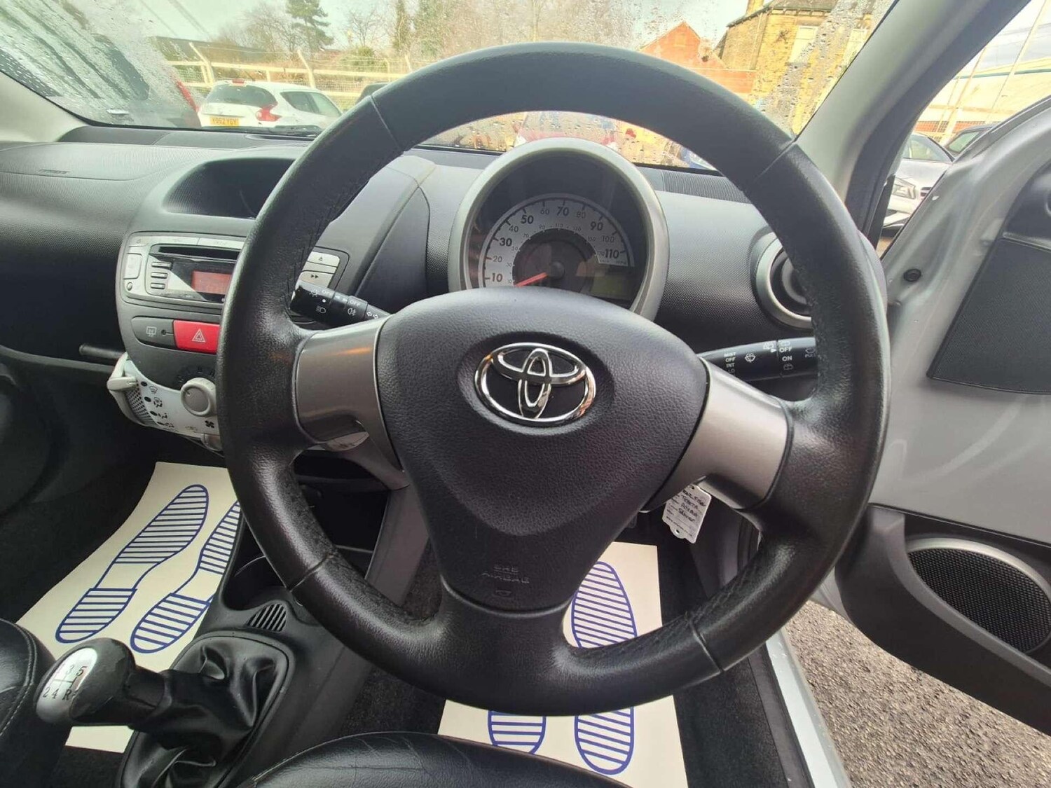 Used Toyota AYGO 2012 for sale - 76781035: Photo 39