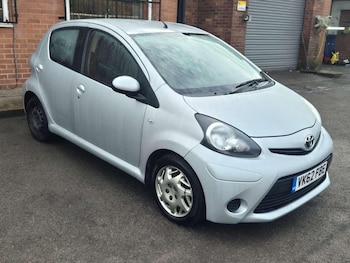 Used Toyota AYGO 2012 for sale - 76781035: Photo