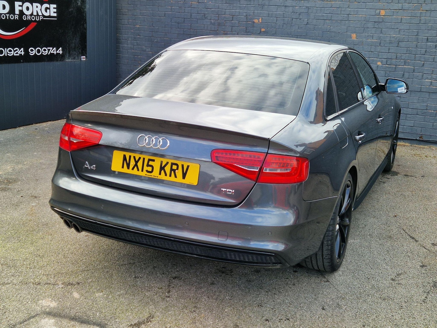 Used Audi A4 2015 for sale - 77658869: Photo 10