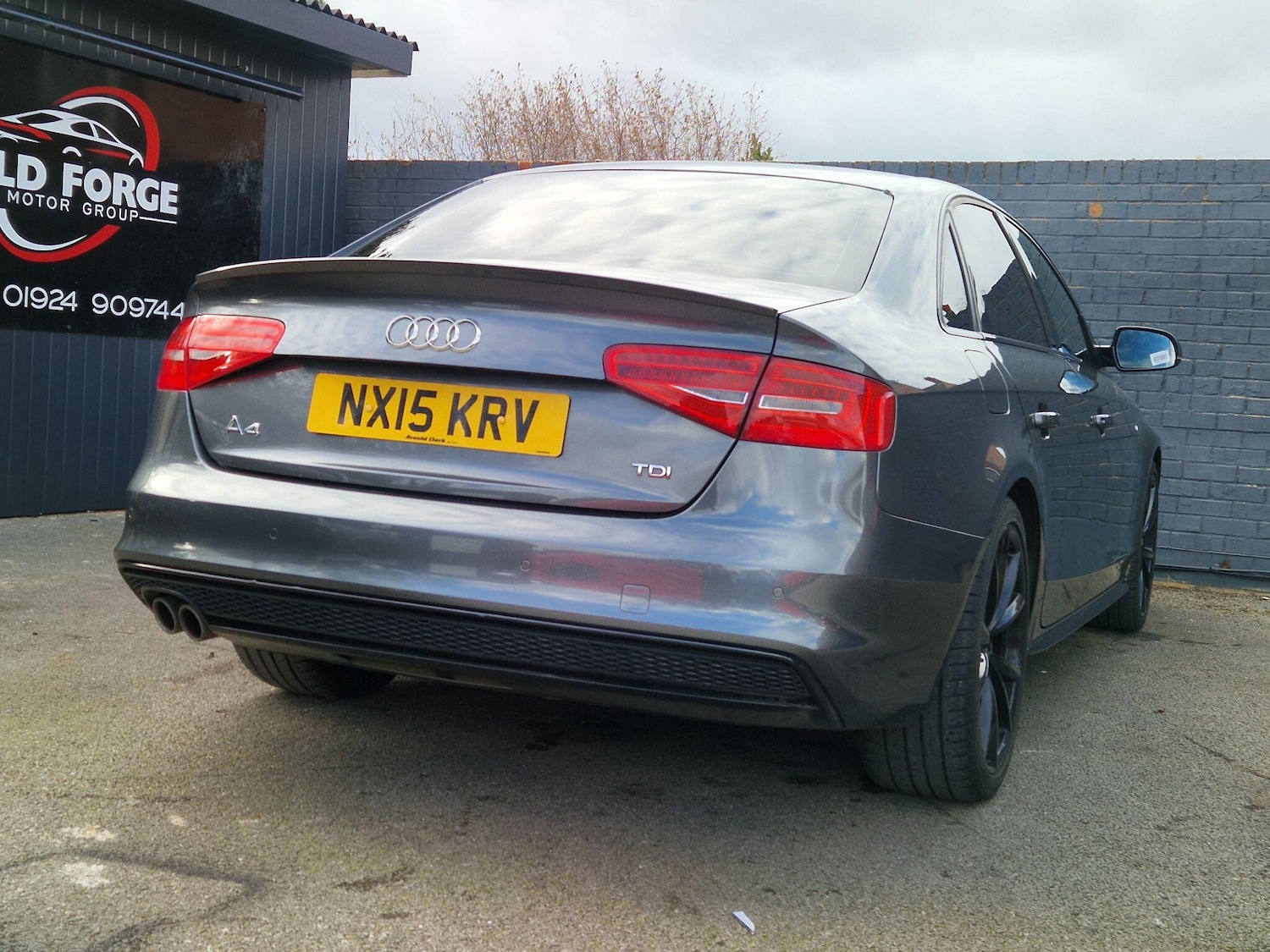 Used Audi A4 2015 for sale - 77658869: Photo 25
