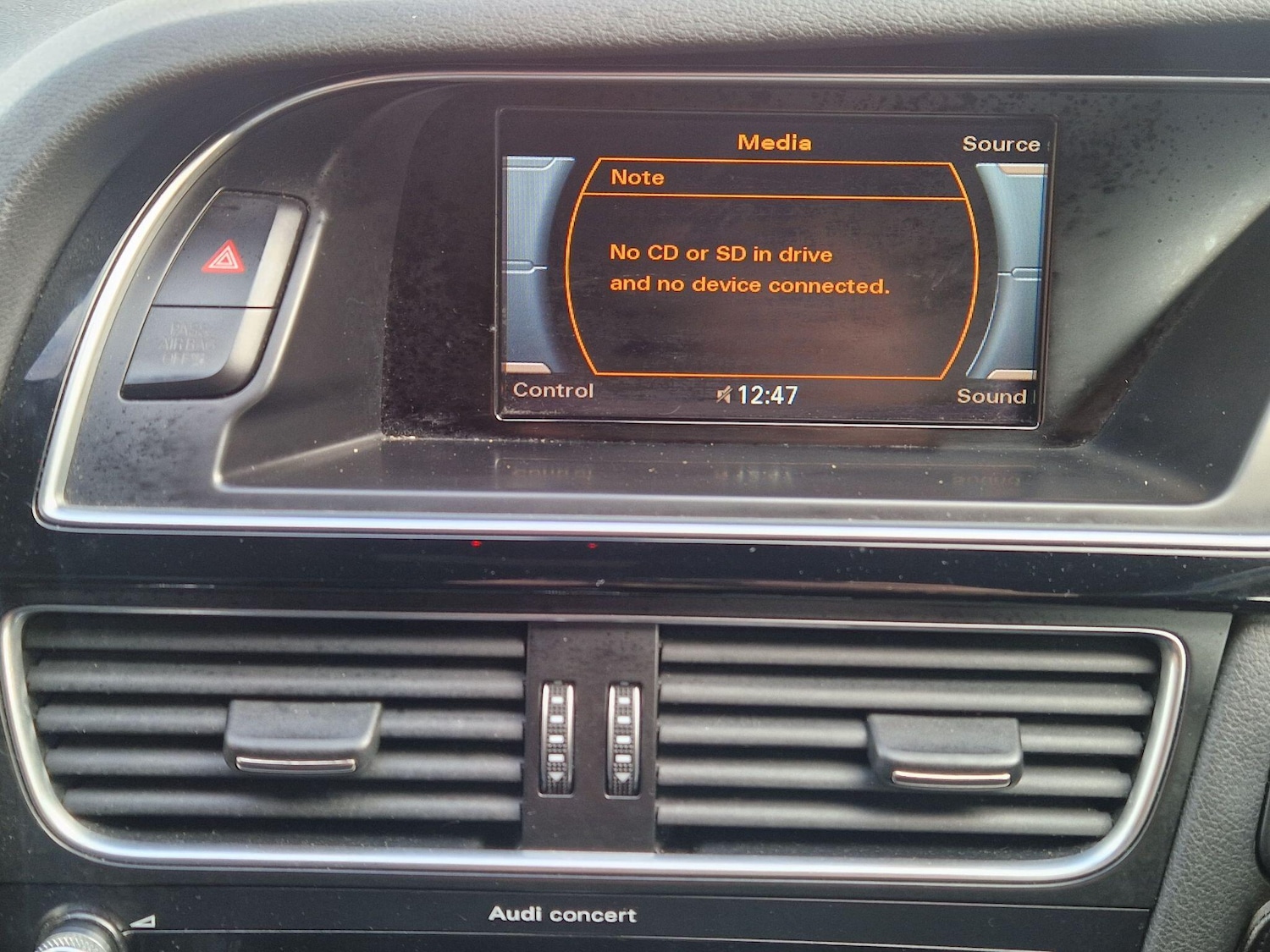 Used Audi A4 2015 for sale - 77658869: Photo 27