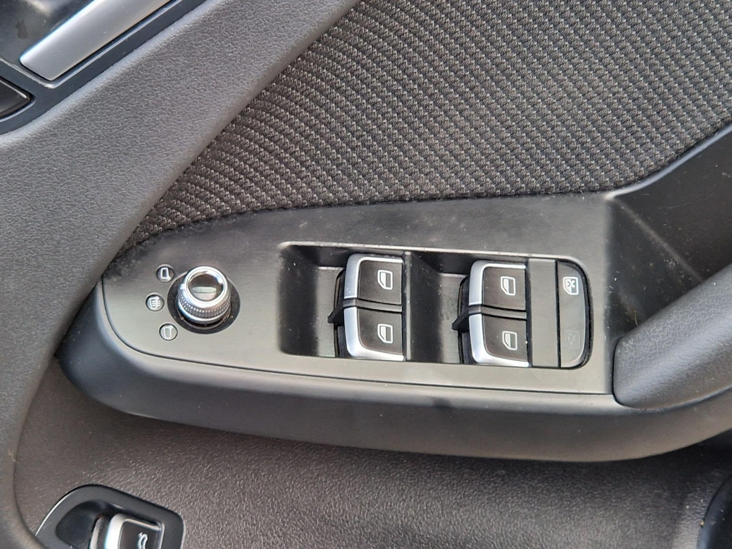 Used Audi A4 2015 for sale - 77658869: Photo 32