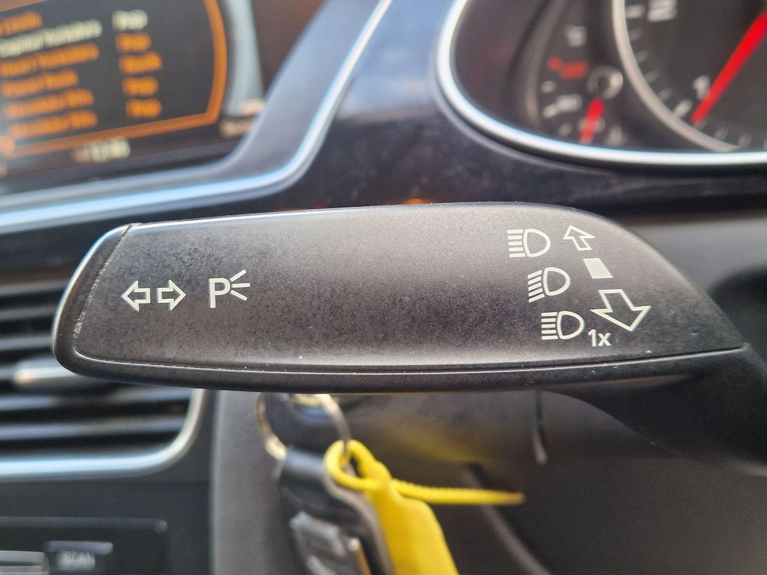 Used Audi A4 2015 for sale - 77658869: Photo 44