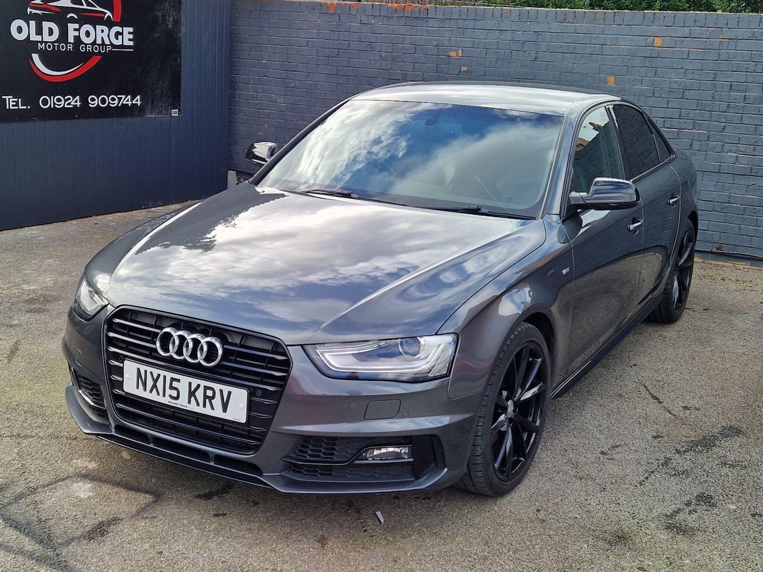 Used Audi A4 2015 for sale - 77658869: Photo 5