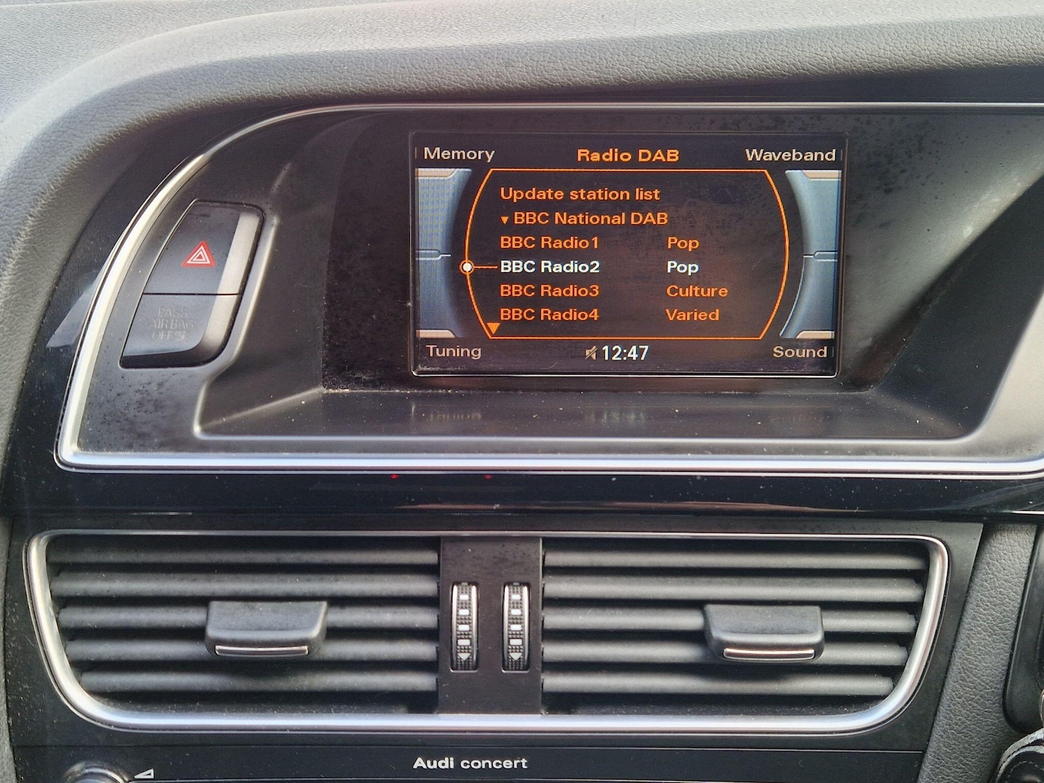 Used Audi A4 2015 for sale - 77658869: Photo 51