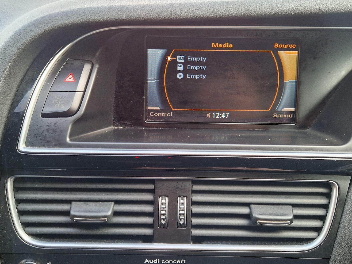 Used Audi A4 2015 for sale - 77658869: Photo 53