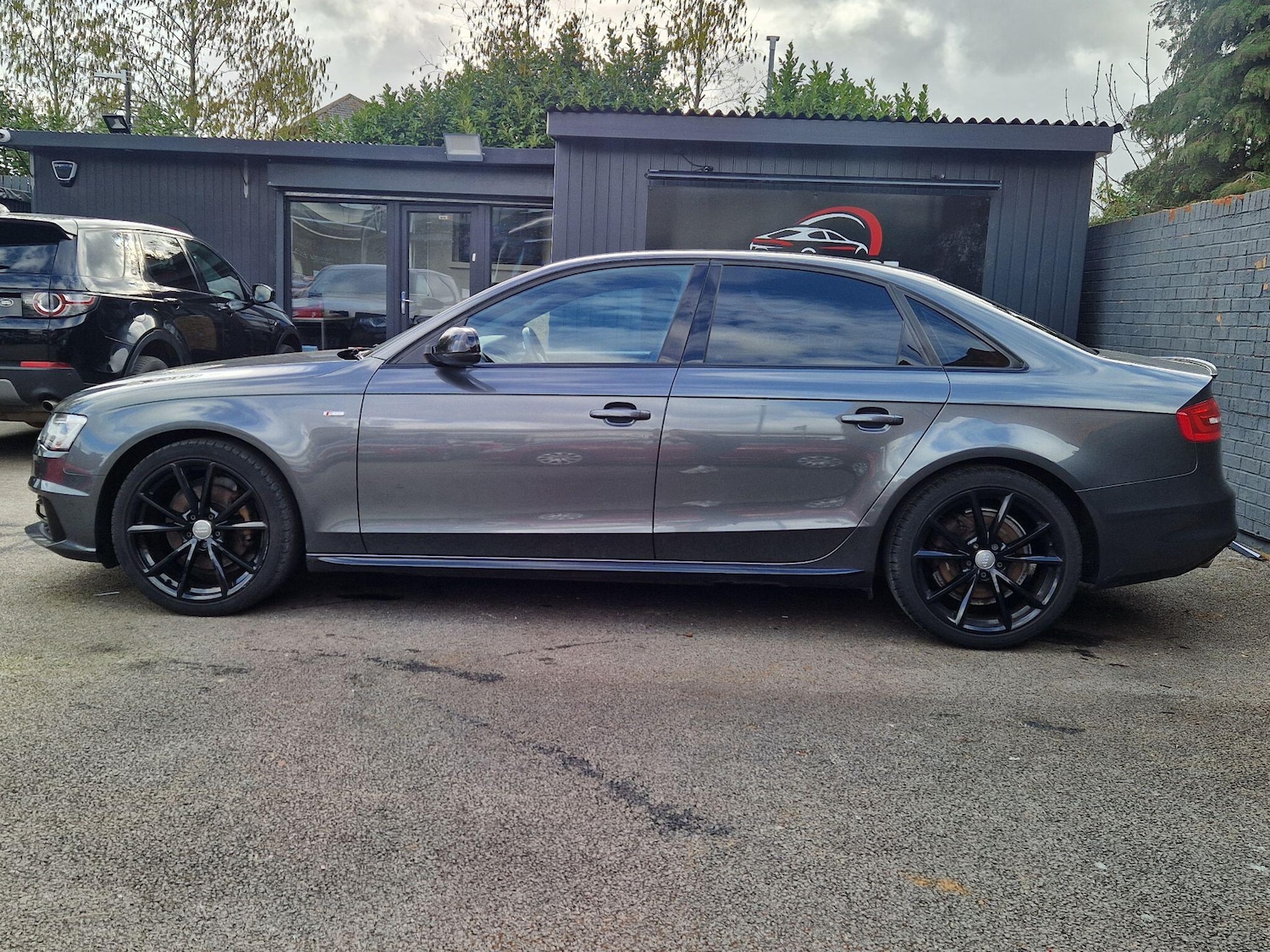 Used Audi A4 2015 for sale - 77658869: Photo 6