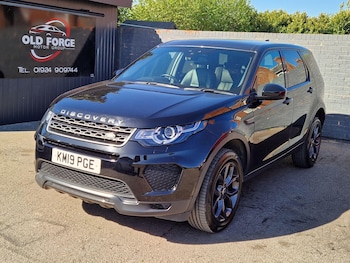 Used Land Rover Discovery Sport 2019 for sale - 78447315: Photo