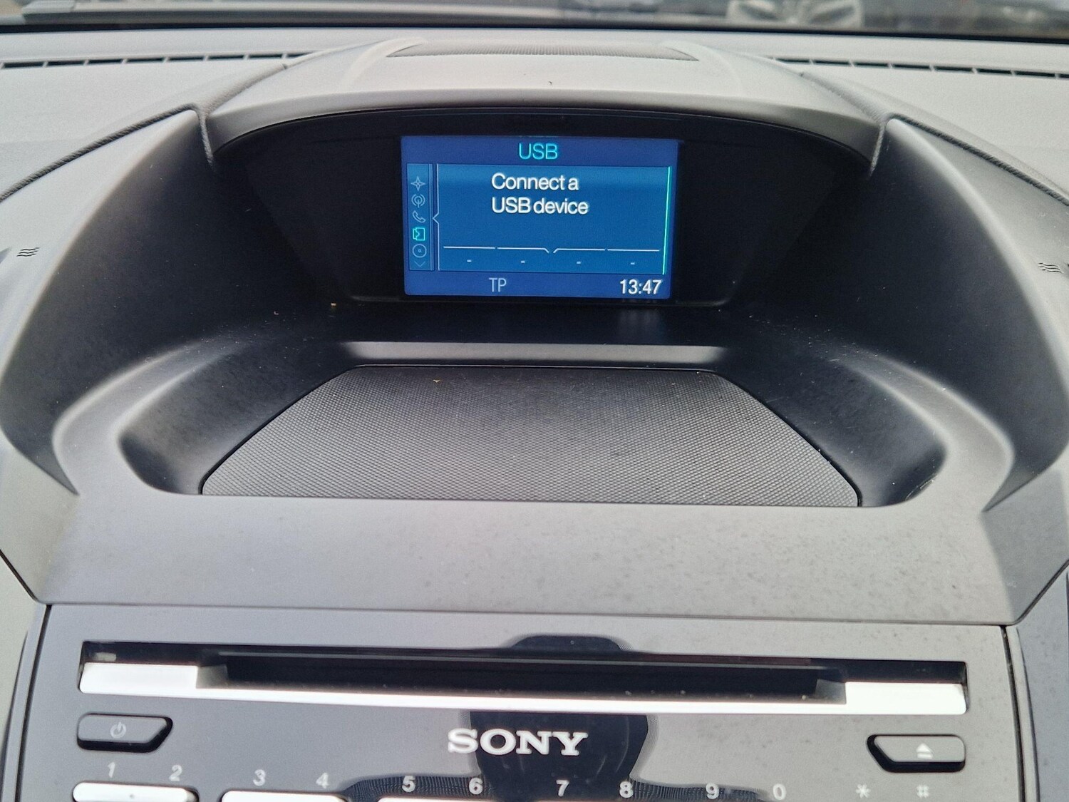 Used Ford Kuga 2015 for sale - 77358289: Photo 44