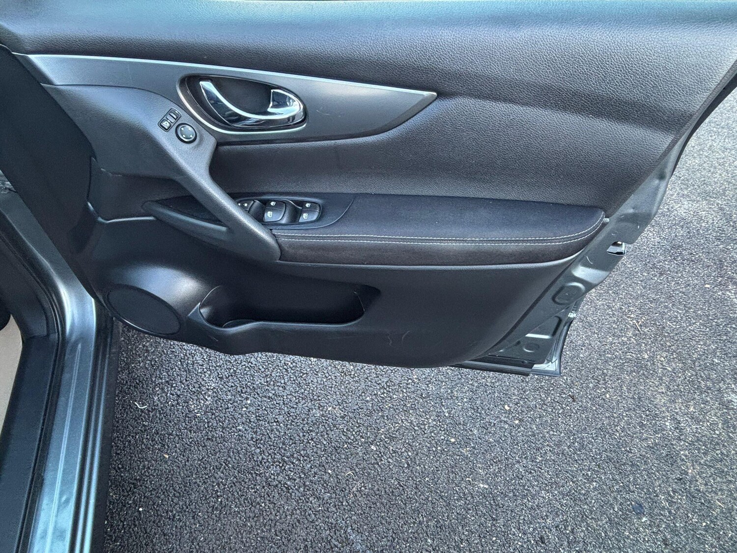 Used Nissan Qashqai for sale - 77586121: Photo 31