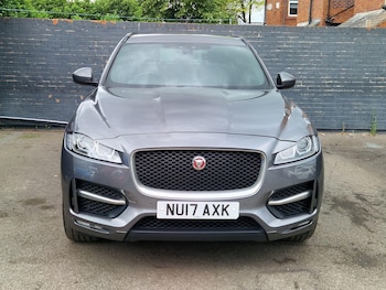 Used Jaguar F-Pace 2017 for sale - 78830157: Photo