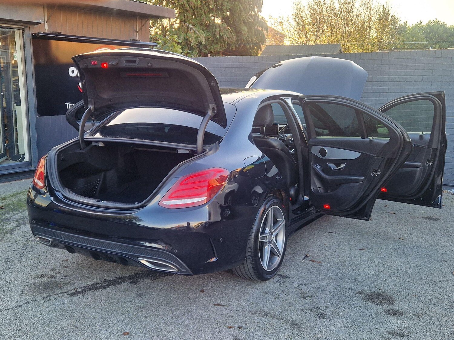 Used Mercedes-Benz C Class 2014 for sale - 76781276: Photo 21