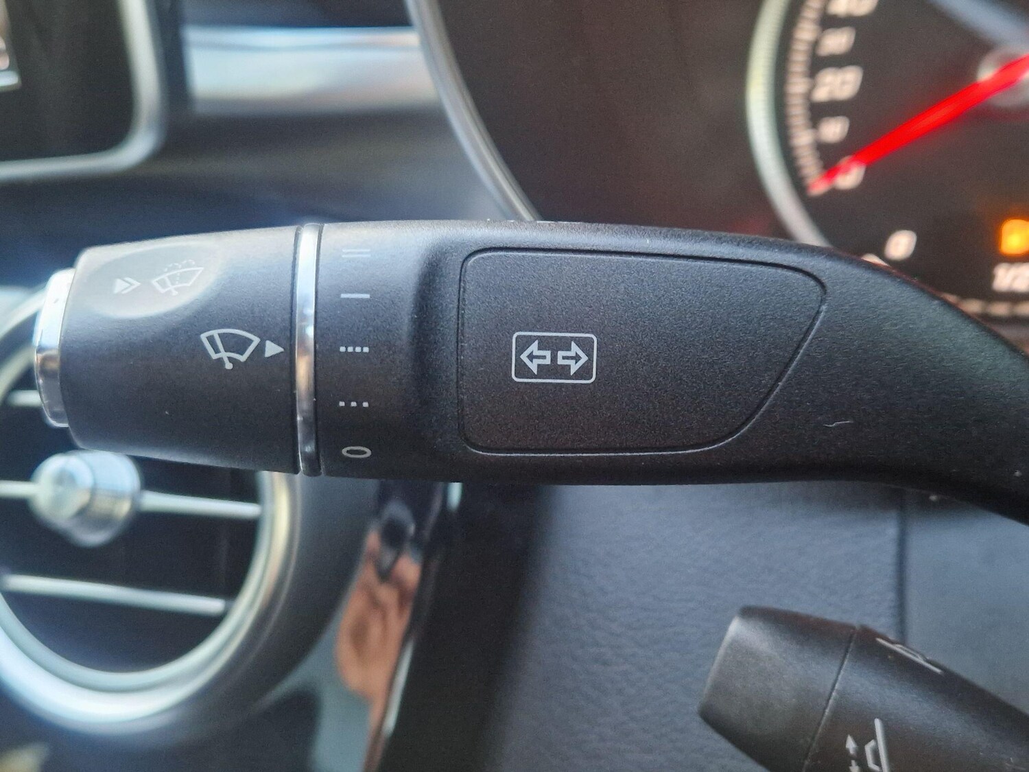 Used Mercedes-Benz C Class 2014 for sale - 76781276: Photo 41