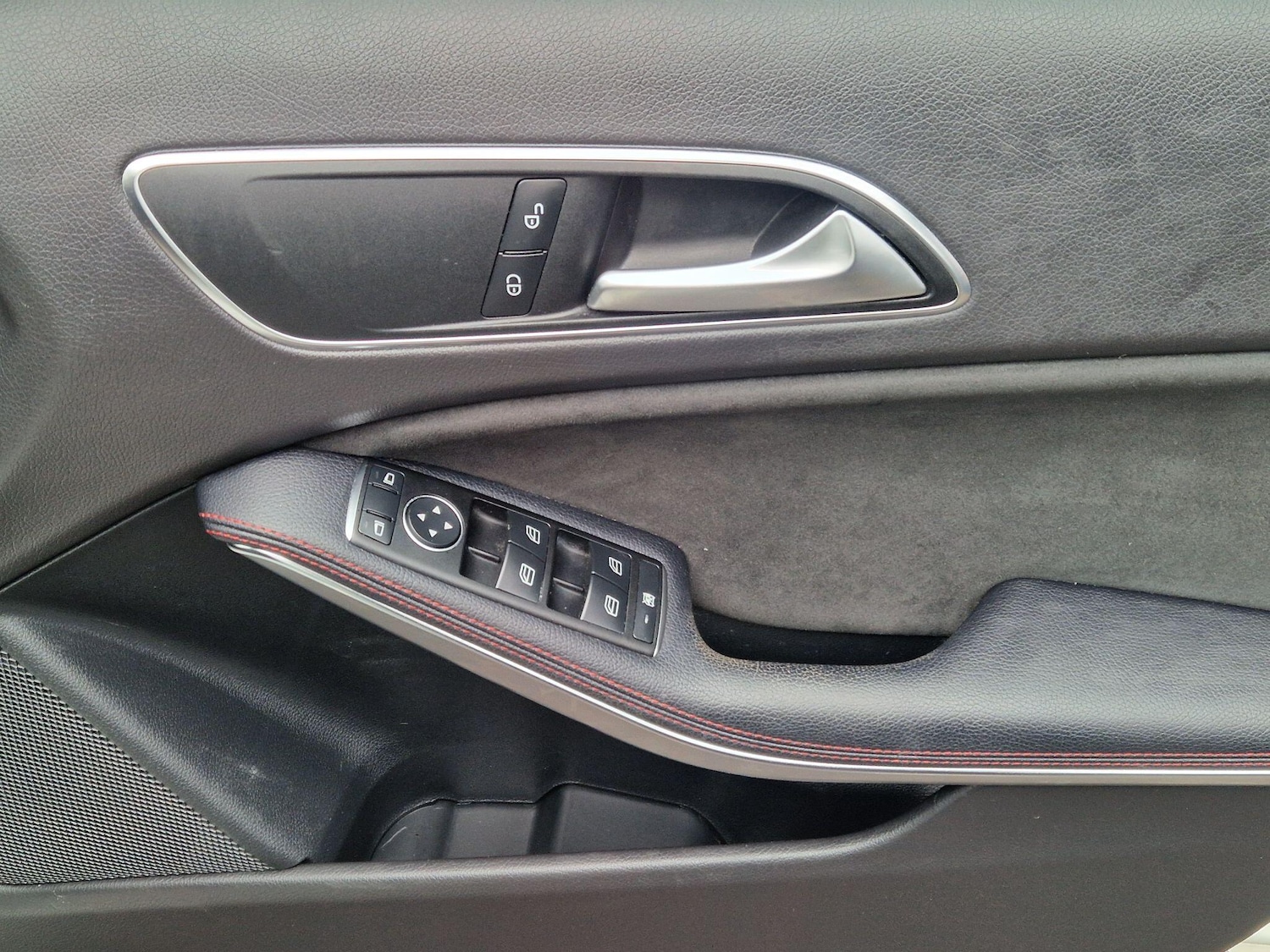 Used Mercedes-Benz A-Class 2017 for sale - 77696556: Photo 31