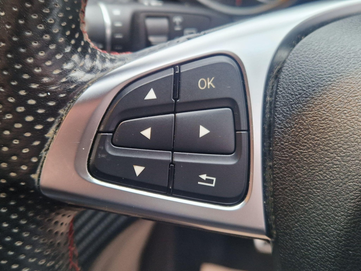 Used Mercedes-Benz A-Class 2017 for sale - 77696556: Photo 48