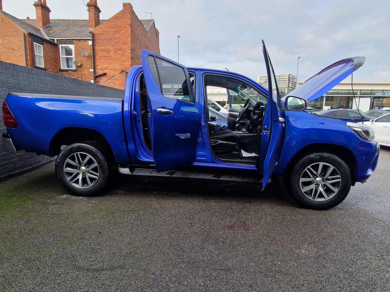 Used Toyota Hilux for sale - 77174872: Photo 21