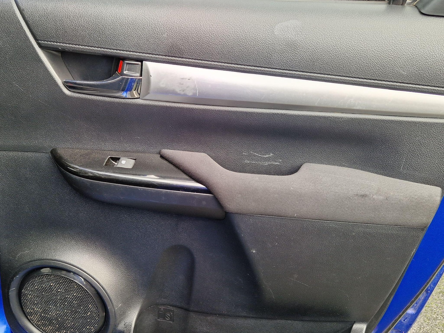 Used Toyota Hilux for sale - 77174872: Photo 34