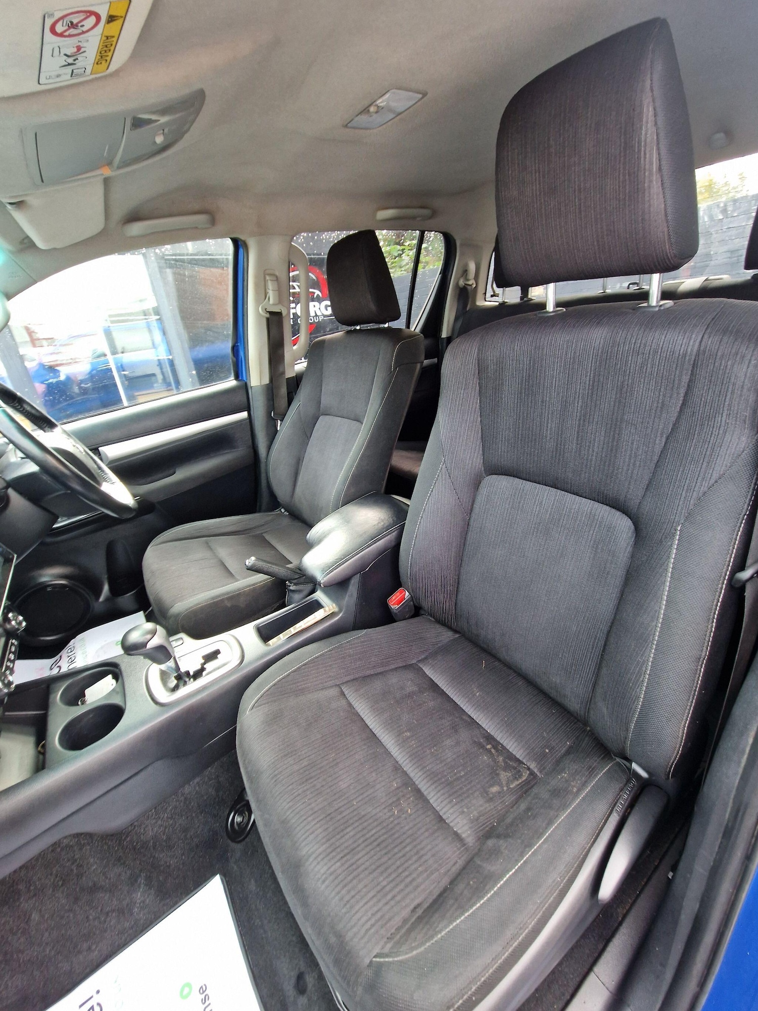 Used Toyota Hilux for sale - 77174872: Photo 36