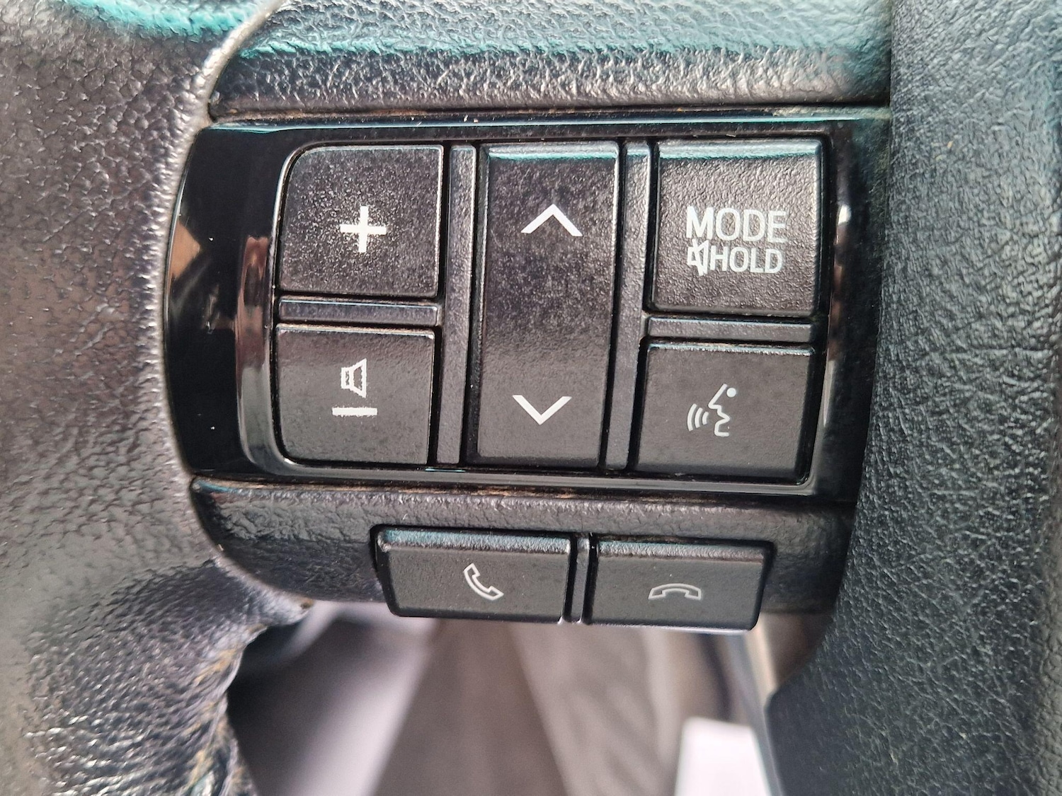 Used Toyota Hilux for sale - 77174872: Photo 43