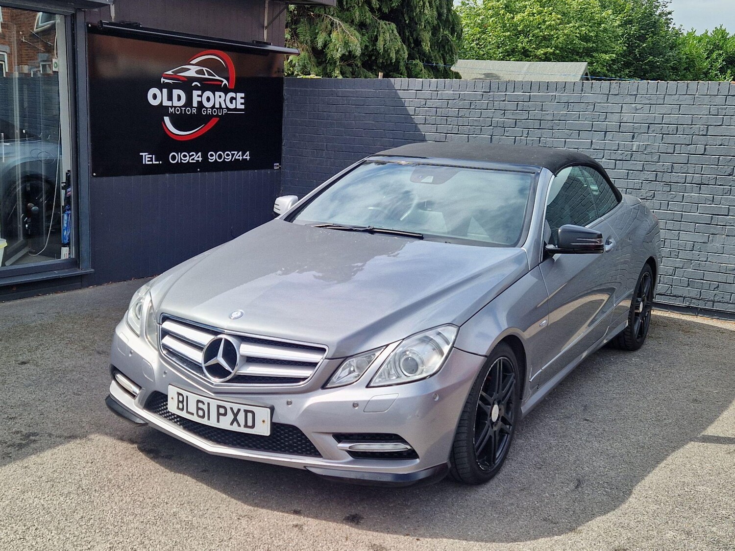 Used Mercedes-Benz E Class 2012 for sale - 76781040: Photo 11