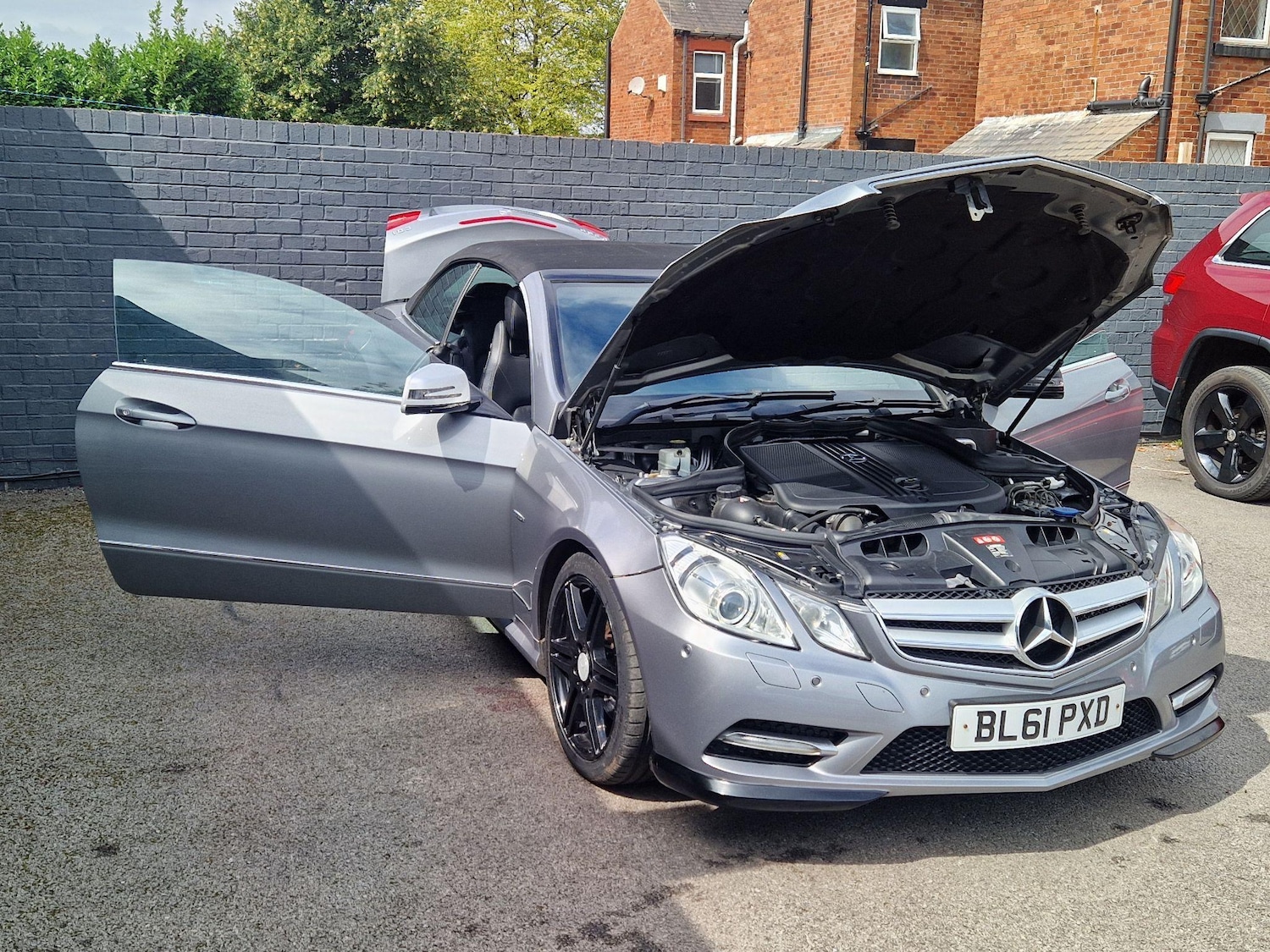 Used Mercedes-Benz E Class 2012 for sale - 76781040: Photo 17
