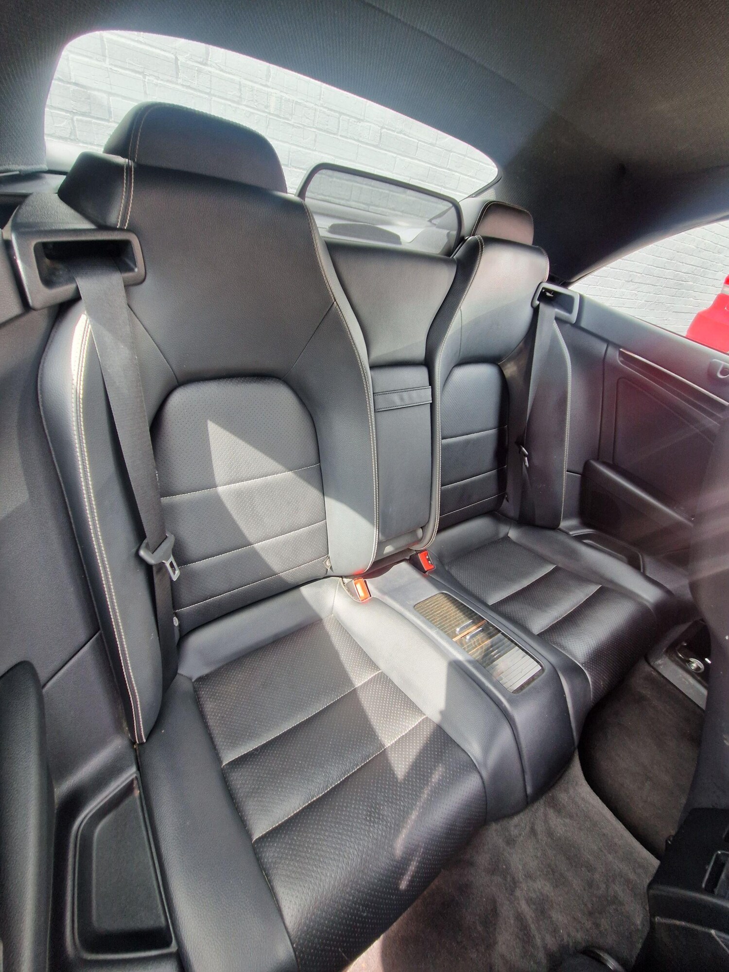 Used Mercedes-Benz E Class 2012 for sale - 76781040: Photo 37