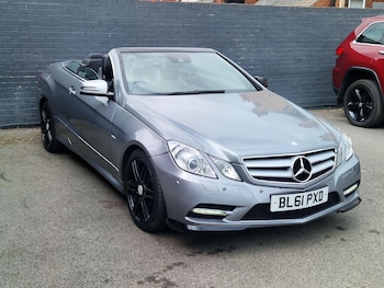 Used Mercedes-Benz E Class 2012 for sale - 76781040: Photo