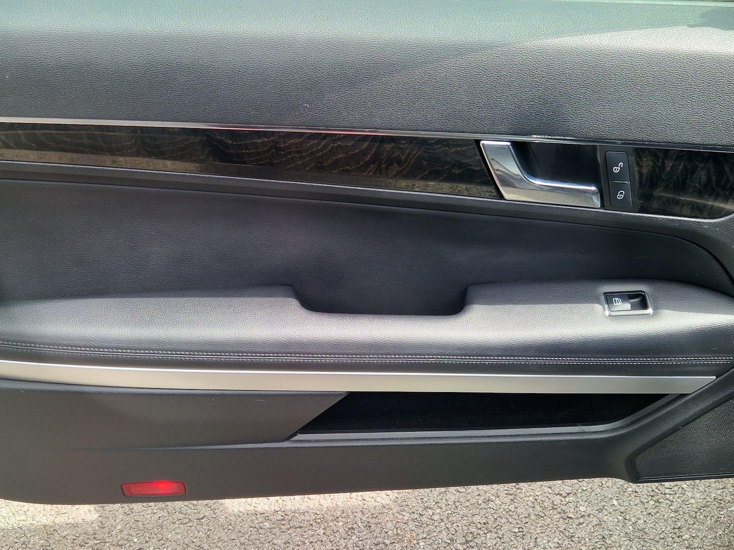 Used Mercedes-Benz E Class 2012 for sale - 76781040: Photo 40