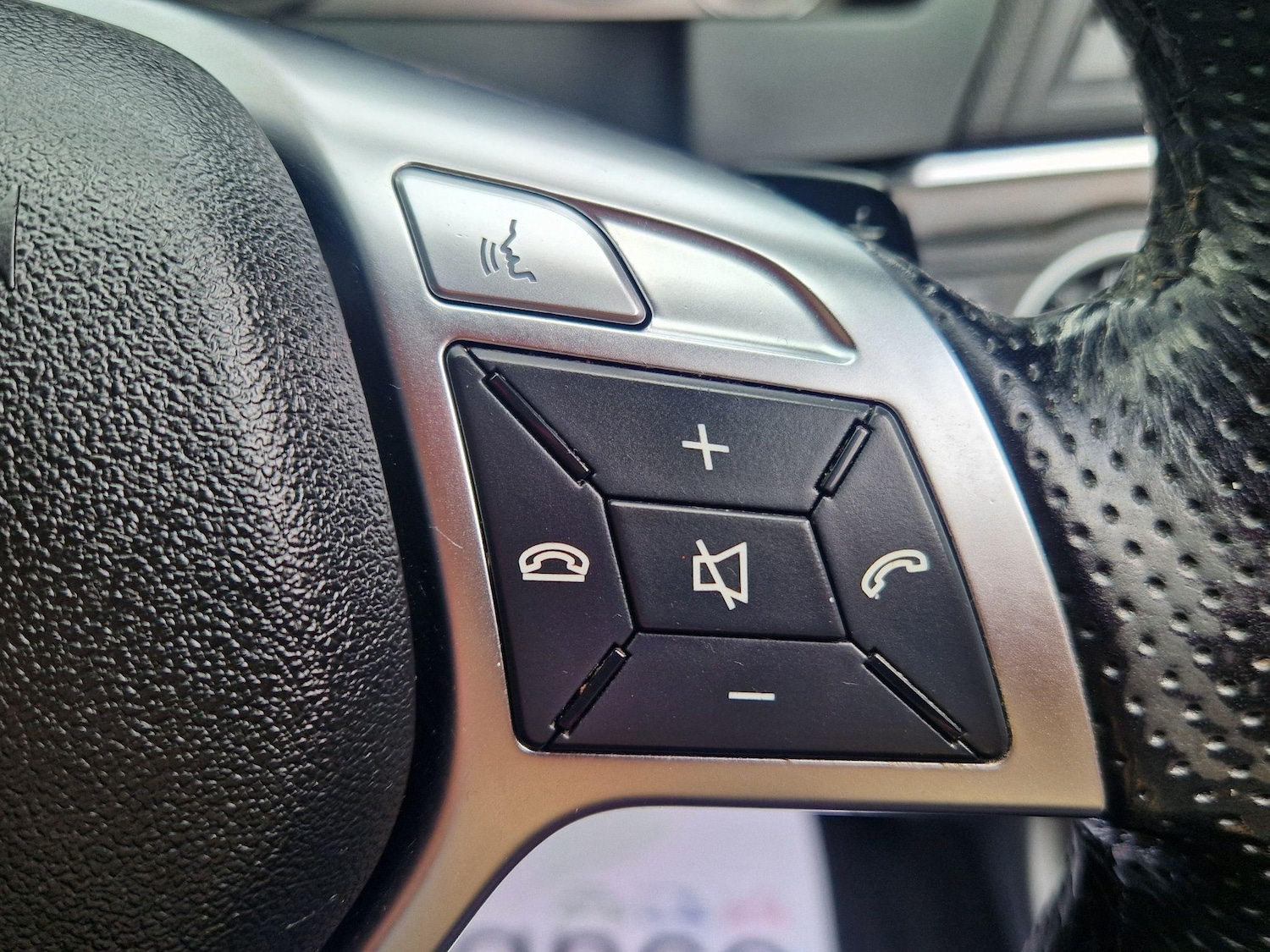 Used Mercedes-Benz E Class 2012 for sale - 76781040: Photo 49