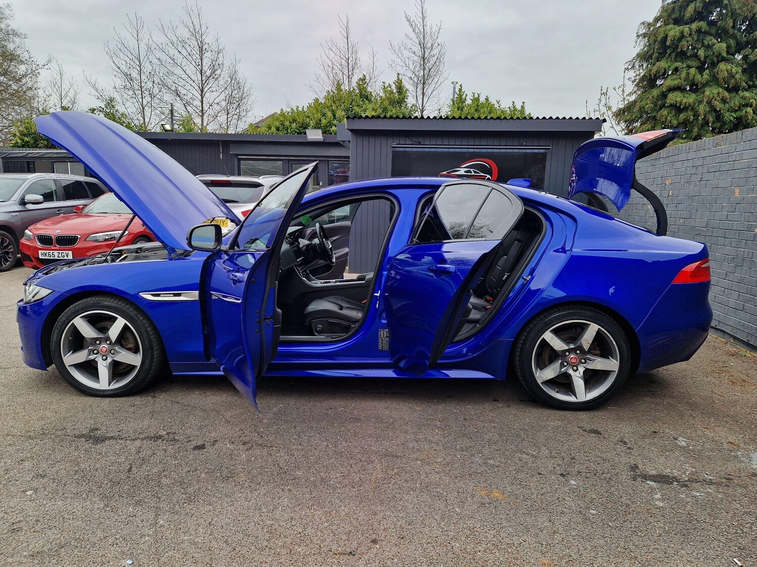 Used Jaguar XE for sale - 78115699: Photo 15